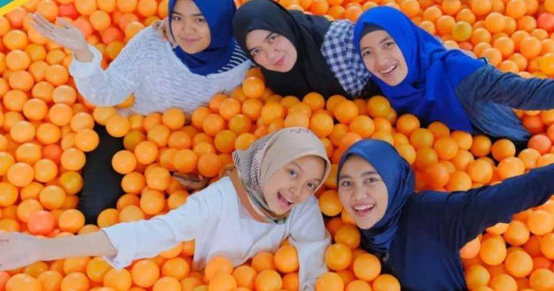 Instagram.com/centrummillionballs